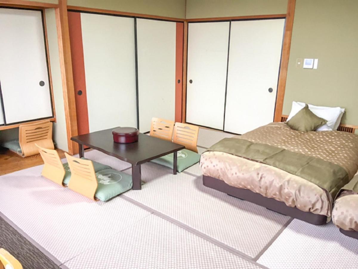 Livemax Resort Kaga Yamashiro Eksteriør billede
