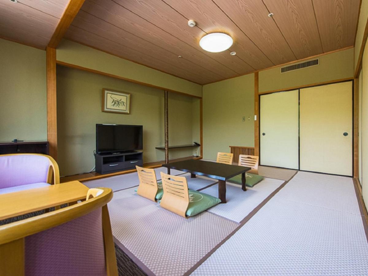 Livemax Resort Kaga Yamashiro Eksteriør billede